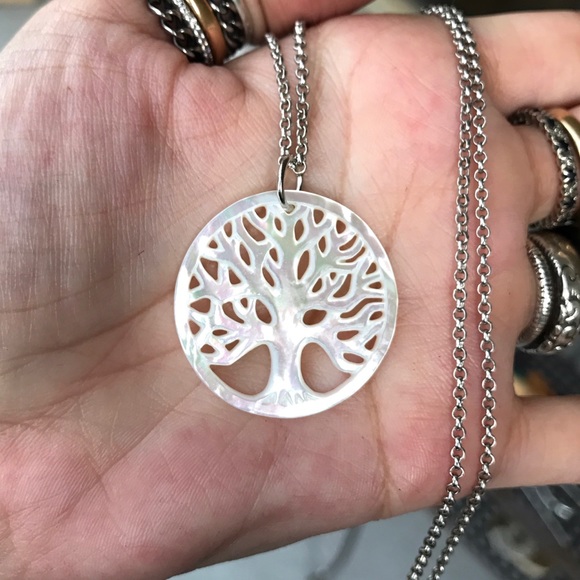 Genuine mother of pearl tree of life necklace - Picture 3 of 8